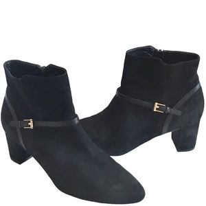 Cole Haan SYLVAN Black Suede Block Heel Buckle Straps Classic Ankle Boot Sz 9.5